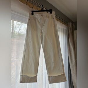 American Eagle Stovepipe High Rise White Wide Leg Jeans 6R 28W NWT - SMALL SPOT